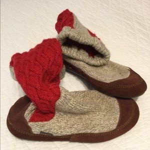 Acorn Slipper Socks, size 6 1/2-7 1/2, ragg wool